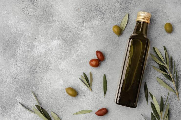 Olio d'oliva: i contenitori migliori