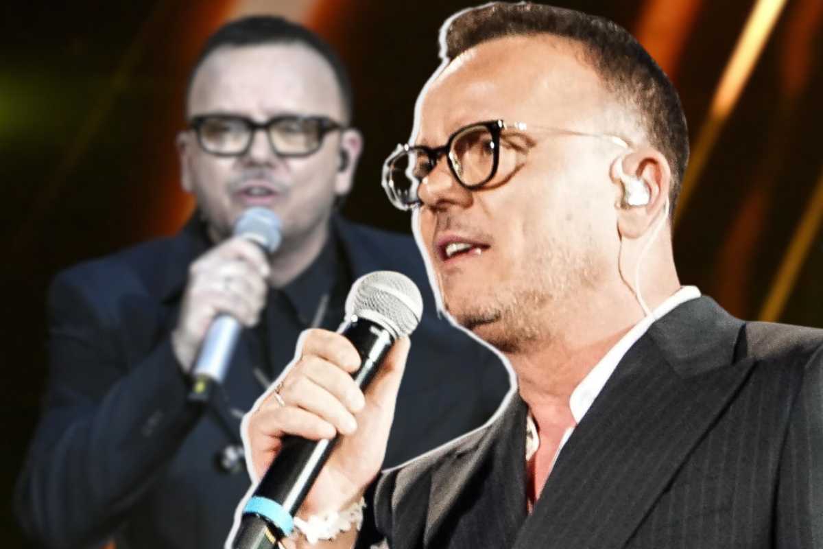 Gigi D'Alessio, scatto romantico con la fidanzata