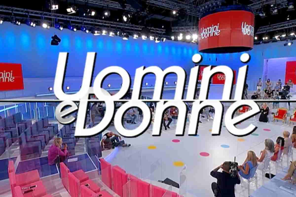 Ex tronista ha rifatto il naso