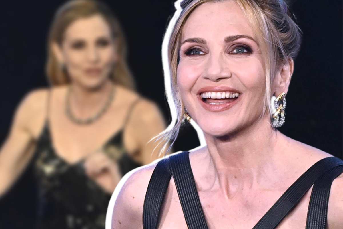 lorella cuccarini velo volto iconico tv