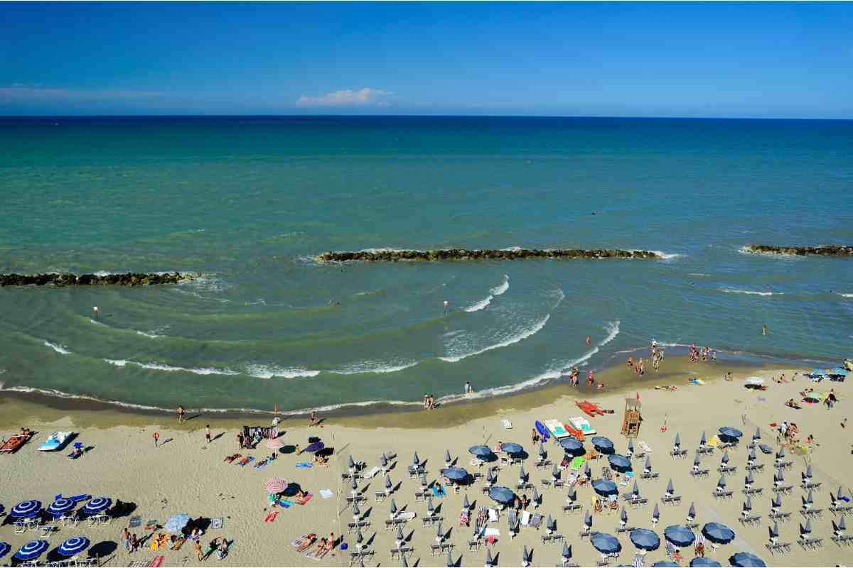 Panorama costiero per le migliori spiagge in abruzzo