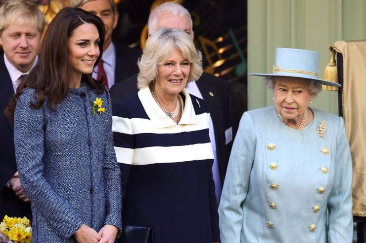 kate middleton regina elisabetta e camilla