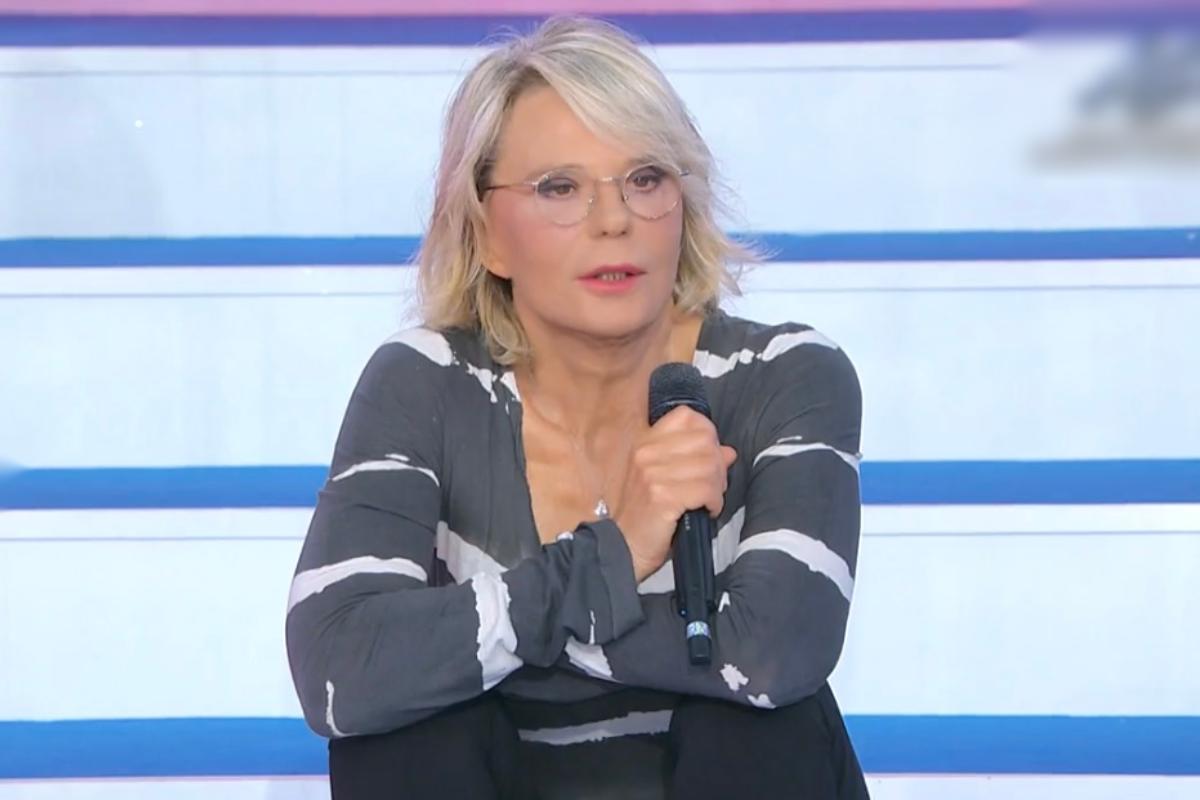 Malore in studio, Maria De Filippi sgomenta