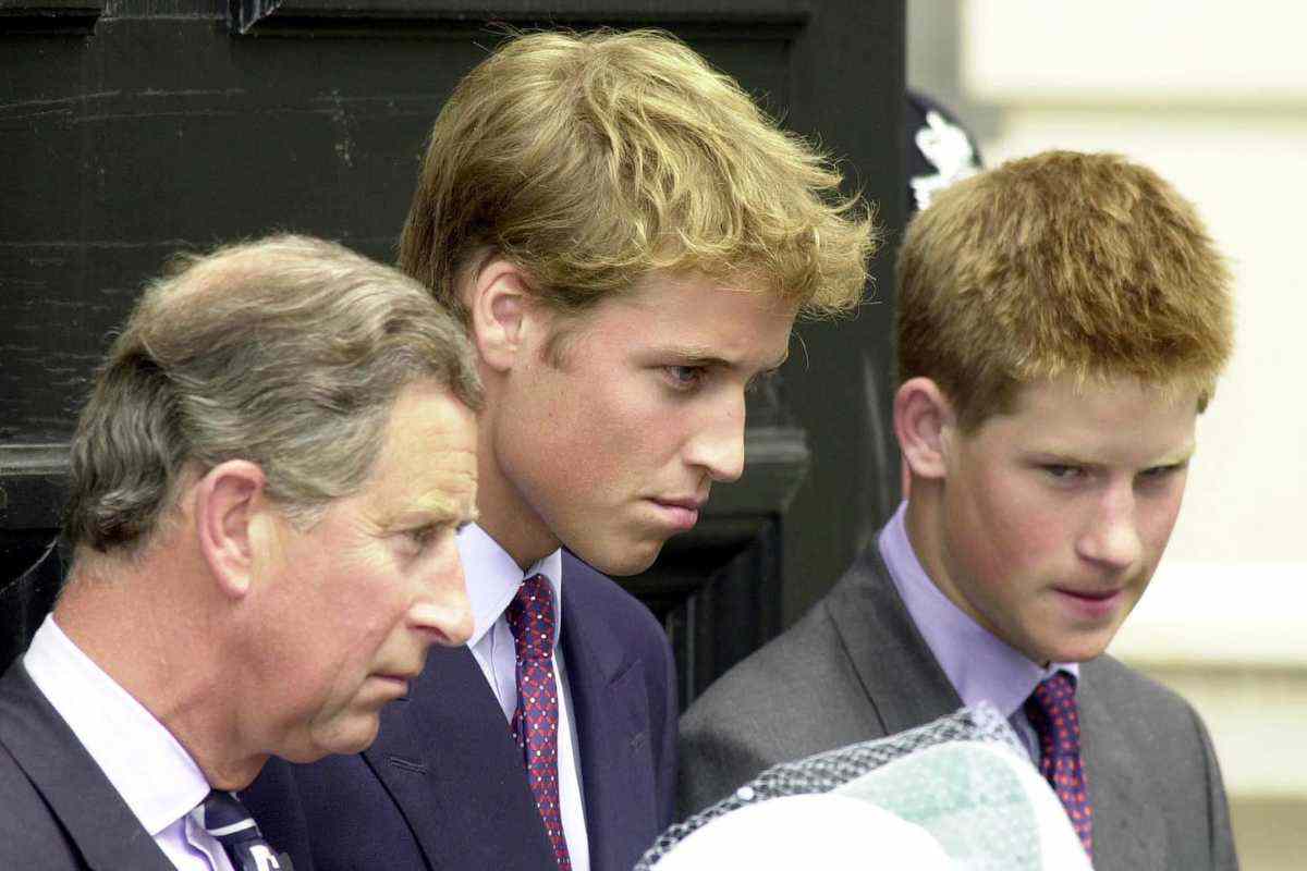 carlo arrabbiato con il principe harry