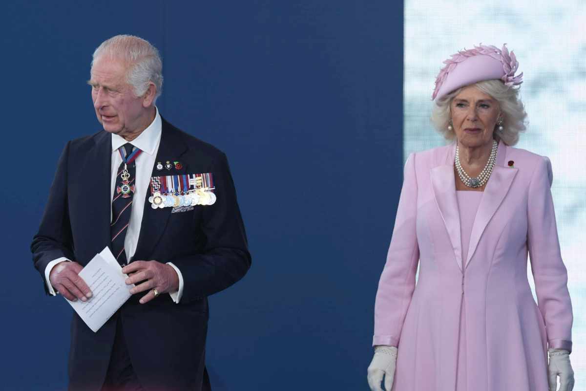 Camilla reazione Carlo scoppia a piangere