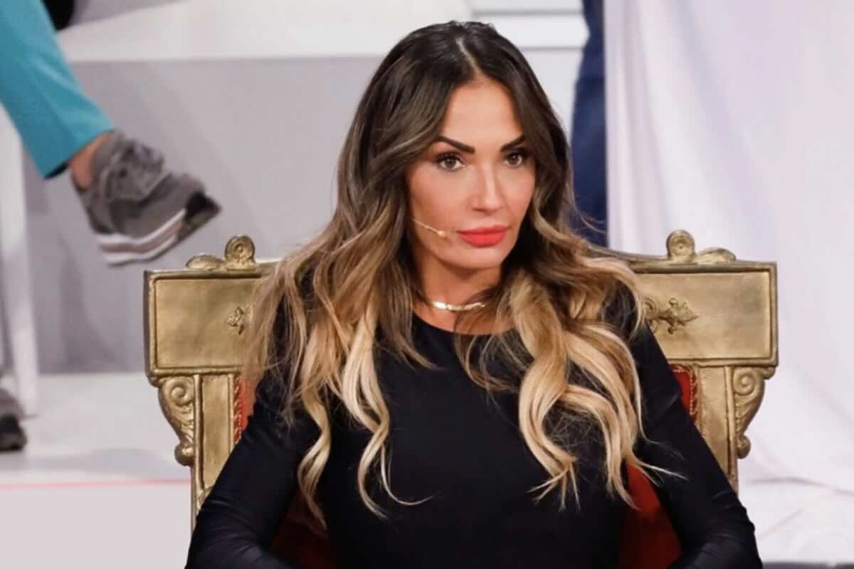 Uomini e Donne l'ex fiamma di Ida sul trono