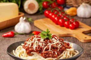 piatto di spaghetti alla bolognese