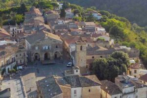 un borgo incentro