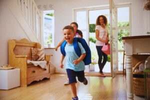 bambini tornano a casa