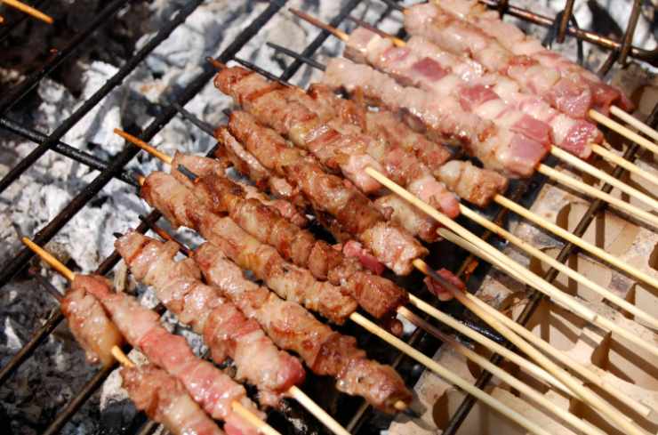 arrosticini su piastra